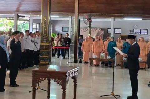 Bupati Gatut Sunu Wujudkan Pelantikan Pejabat “Tanpa Mahar dan Nol Rupiah” Komitmen Pemerintahan Bersih di Tulungagung Semakin Nyata