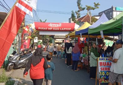 Semarak Hari Kemerdekaan RI, Desa Tanjungsari Gelar Car Free Day dan Bazar UMKM Bersama Mahasiswa UIN 1 Tulungagung