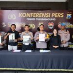 Dua Mahasiswi Jombang Tewas Dihantam Bus Harapan Jaya, Sopir Resmi Jadi Tersangka