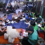 Taruna Akpol Gelar Penyuluhan Mudik Aman dan Sosialisasi Layanan 110 di Daan Mogot