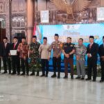 Lantik Pimpinan BAZNAS Tulungagung, Plt Bupati Ahmad Baharudin Tekankan Sinergi dan Tata Kelola